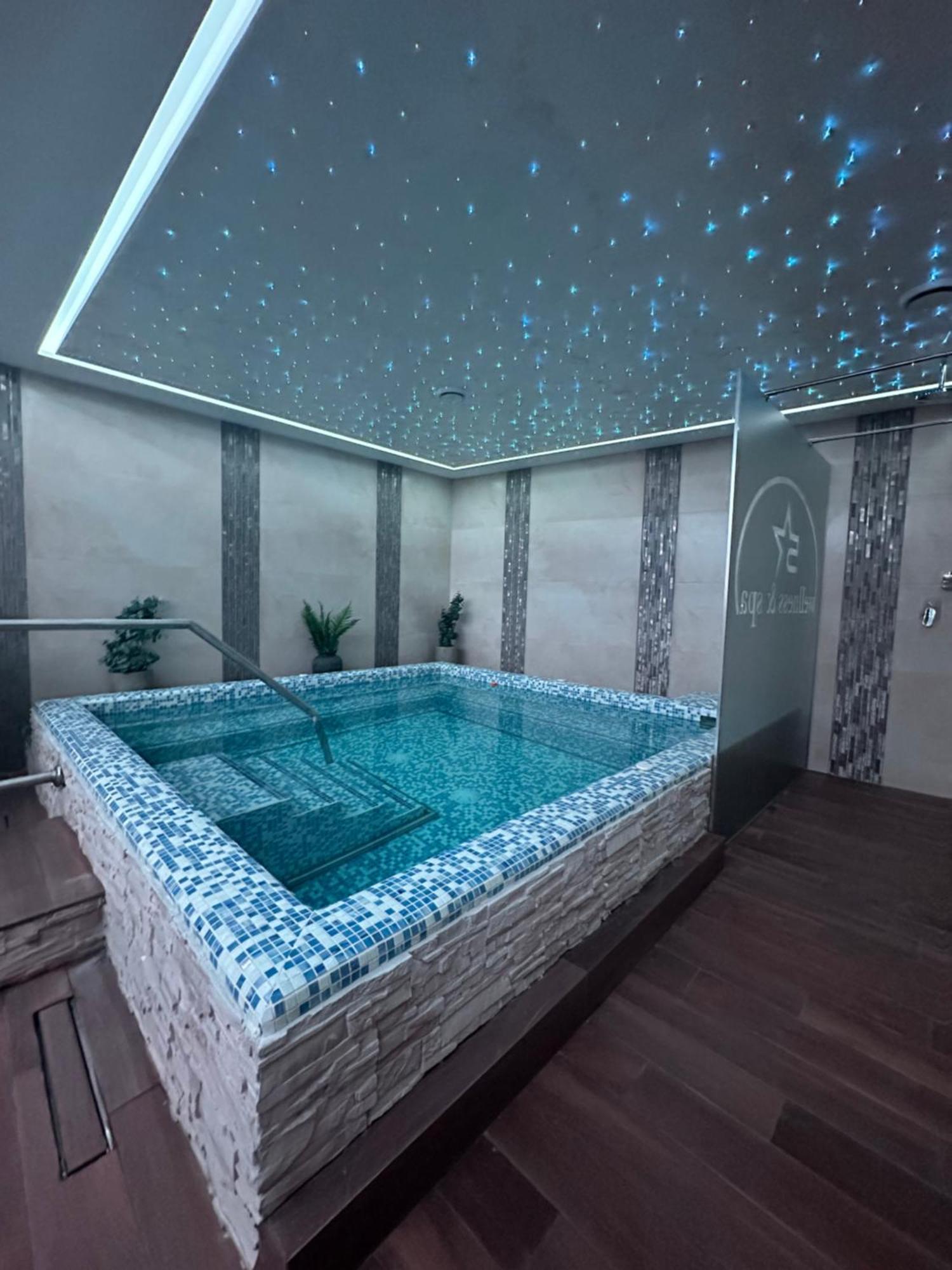 Five Apartments Indija Dış mekan fotoğraf
